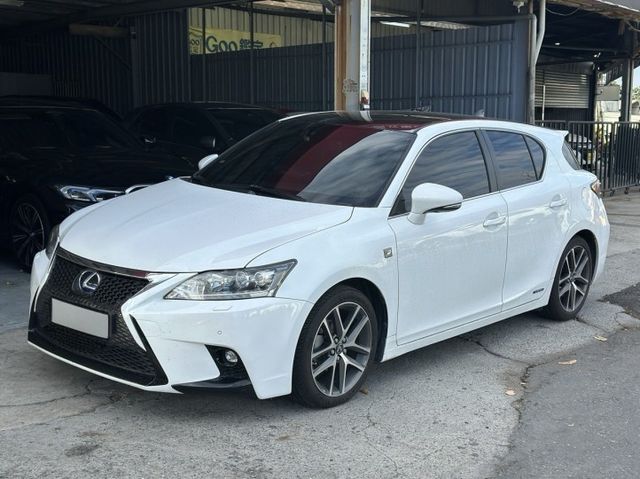 大電池原廠跟換新的(18.4萬公里更換)、附更換電池發票、F版、LED頭燈、安卓機、加熱座椅  第1張相片