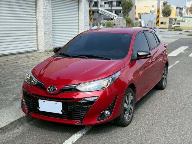 一手車、S版、免鑰匙啟動、摸門、定速、安卓機  第1張相片