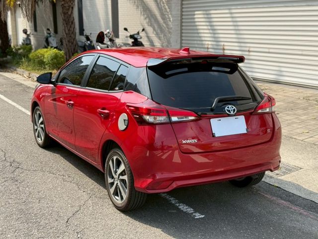 一手車、S版、免鑰匙啟動、摸門、定速、安卓機  第7張相片