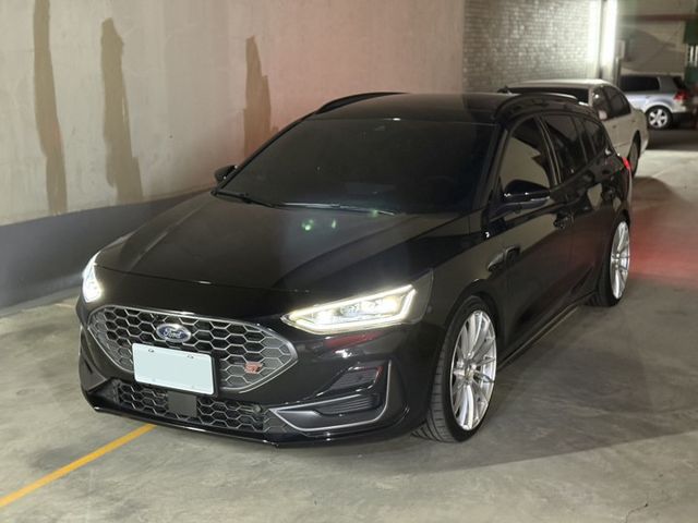 ST、原版件、液晶儀表、全景天窗、360環景、盲點、電尾門、電動椅  第2張相片