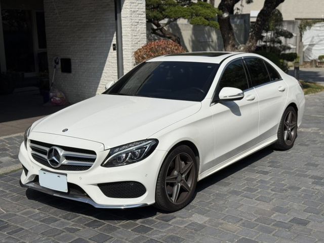 AMG、原版件、LED頭燈、一手車、電動記憶座椅、天窗、平把方向盤、AMG套件  第2張相片