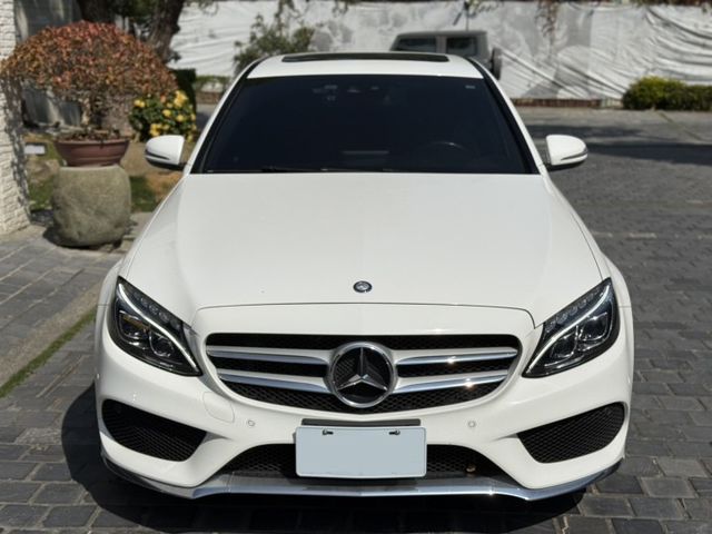 AMG、原版件、LED頭燈、一手車、電動記憶座椅、天窗、平把方向盤、AMG套件  第3張相片