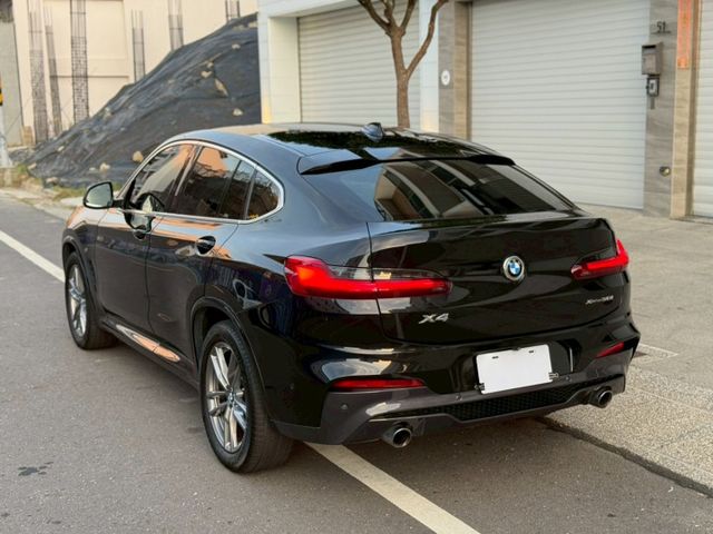 30i、M版、HUD抬頭、HK音響、盲點、電尾門、360環景、ACC跟車、LED頭燈、電動椅  第6張相片