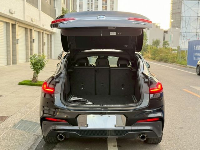 30i、M版、HUD抬頭、HK音響、盲點、電尾門、360環景、ACC跟車、LED頭燈、電動椅  第17張相片