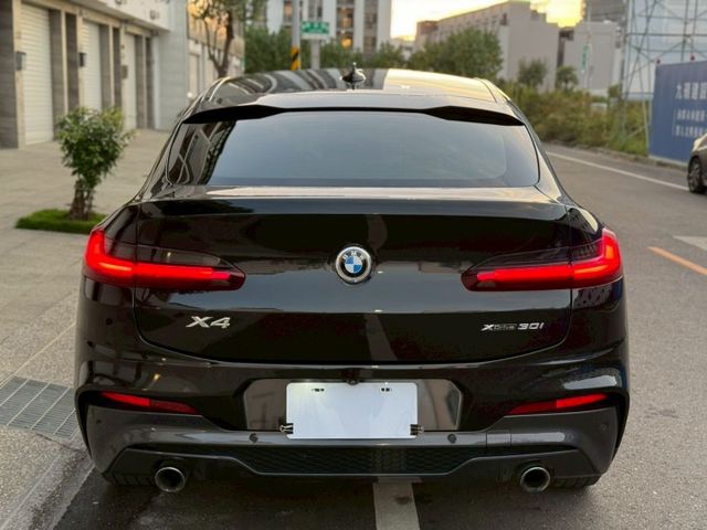 30i、M版、HUD抬頭、HK音響、盲點、電尾門、360環景、ACC跟車、LED頭燈、電動椅  第19張相片