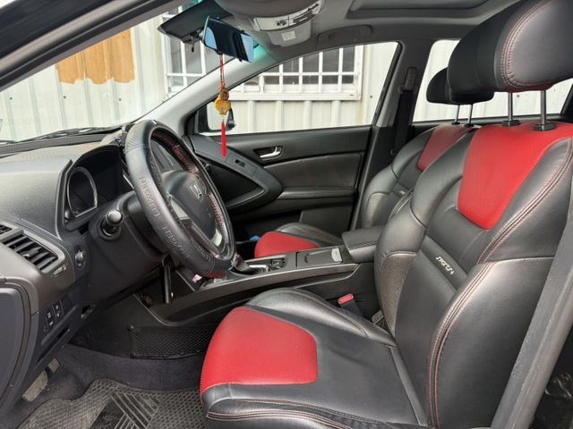 SPORT版本、原版件、天窗、恆溫、抬顯、免鑰匙、摸門  第8張相片