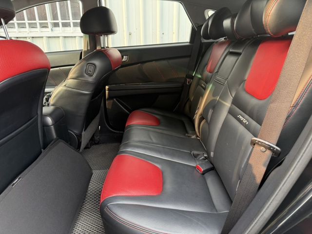 SPORT版本、原版件、天窗、恆溫、抬顯、免鑰匙、摸門  第10張相片