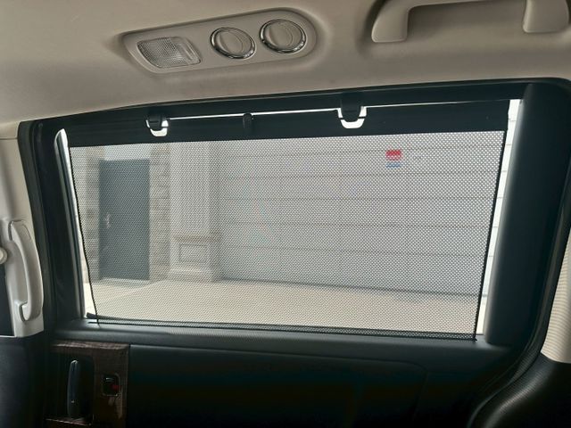 APEX版本、天窗、LED頭燈、盲點、電動椅、免鑰匙、摸門、雙電滑門  第20張相片