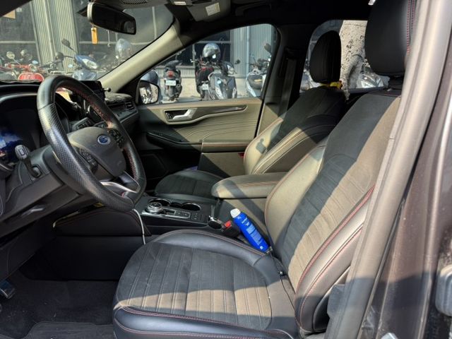 原版件、4WD、ST-LINE、360環景、全景天窗、BO音響、電動椅、電尾門、盲點  第10張相片