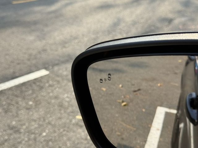 原版件、4WD、ST-LINE、360環景、全景天窗、BO音響、電動椅、電尾門、盲點  第14張相片