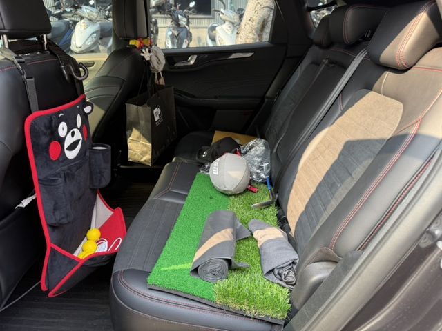 原版件、4WD、ST-LINE、360環景、全景天窗、BO音響、電動椅、電尾門、盲點  第15張相片