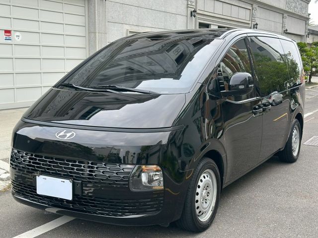 原版件、GLD-B、雙電滑門、ACC跟車  第1張相片