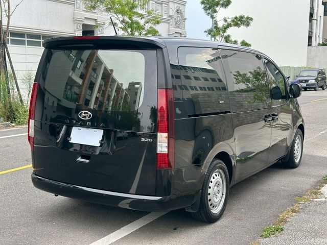 原版件、GLD-B、雙電滑門、ACC跟車  第6張相片