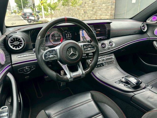 E43、原版件、KN高流量 直通當派+VVS中尾含閥門、808正AMG碳纖維方向盤、渦輪出風口+旋轉高音、刷63儀錶  第7張相片