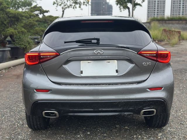 風尚版、原版件、ACC跟車、全景天窗 360環景、免鑰匙啟動、摸門、電動椅、LED頭燈  第20張相片