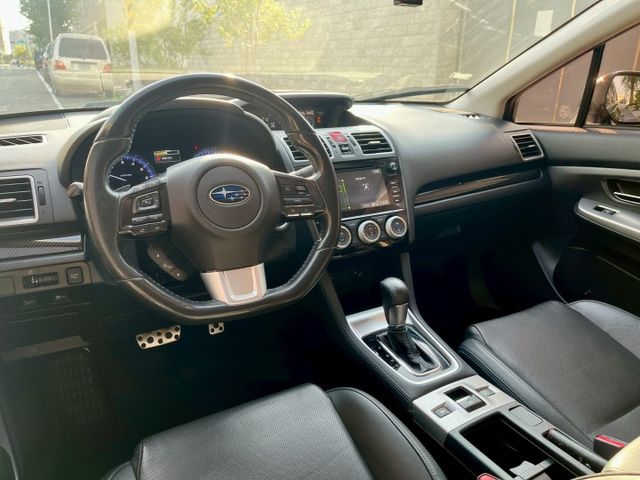 GT-S版、原版件、4WD、盲點、電動椅、恆溫、天窗、免鑰匙、摸門  第7張相片
