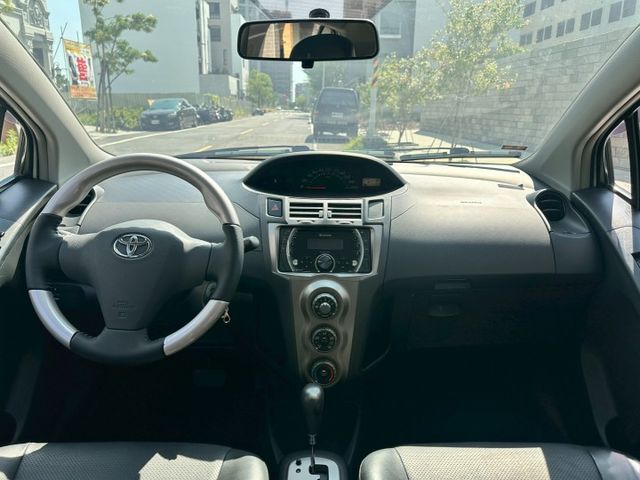 YARIS  第7張相片