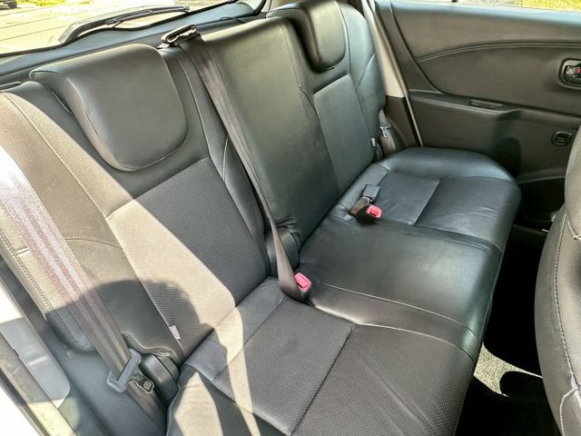 YARIS  第13張相片