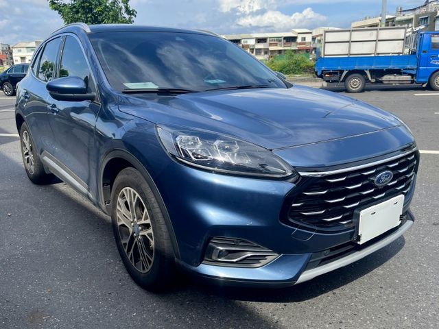 原版件、旗艦X版、ACC跟車、全景天窗、B&O音響、電動尾門、抬頭顯示器、360環景、電動座椅  第2張相片