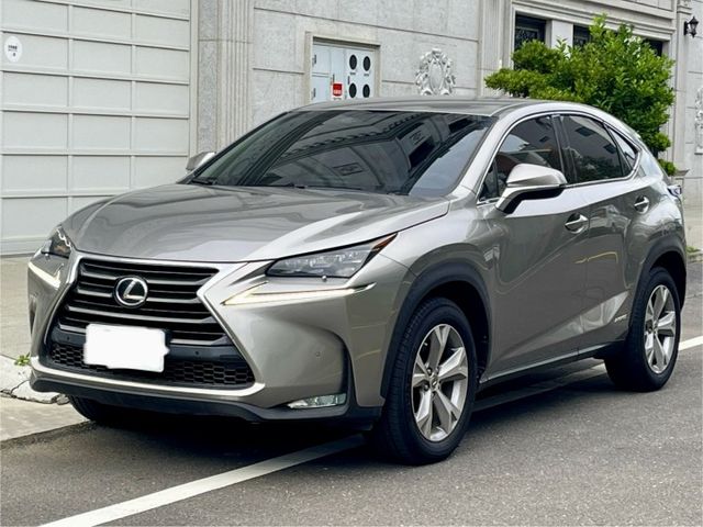 原版件、可找4本、車輛狀況良好、電池保固中、跑長途、冷熱通風椅、電尾門、電動椅、摸門、免鑰匙  第2張相片
