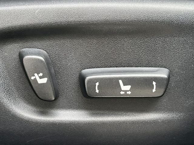 原版件、可找4本、車輛狀況良好、電池保固中、跑長途、冷熱通風椅、電尾門、電動椅、摸門、免鑰匙  第18張相片