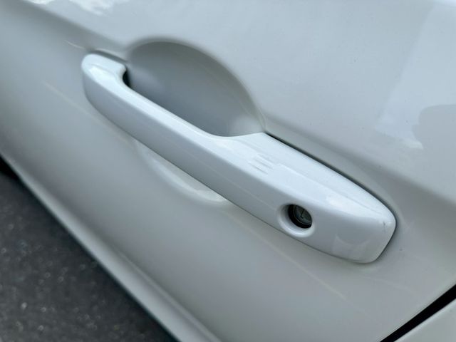 原版件、P版、LED頭燈、ACC跟車、車道偏移、雙區恆溫、電尾門  第13張相片