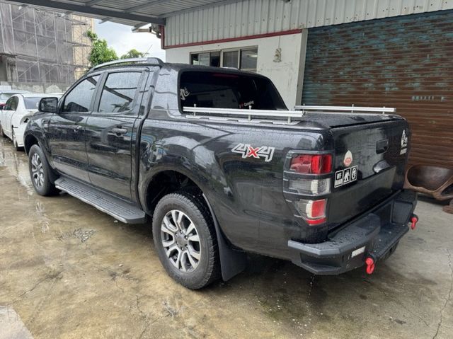 原版件、4WD、自小貨車、無溯溪、底盤漂亮  第2張相片