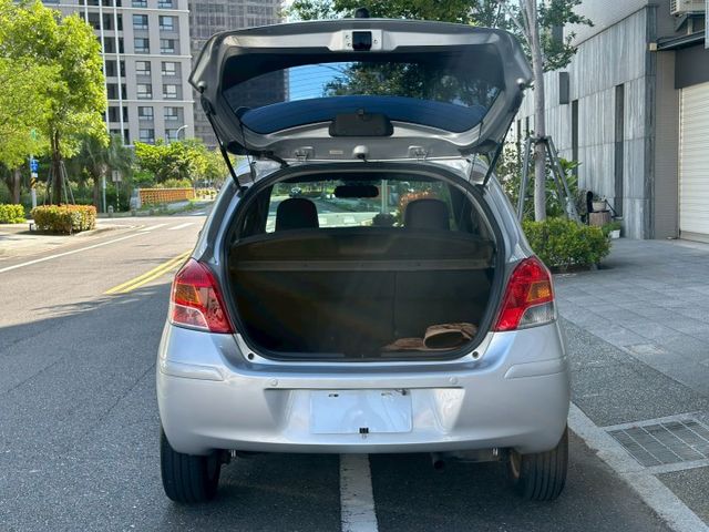YARIS  第16張相片