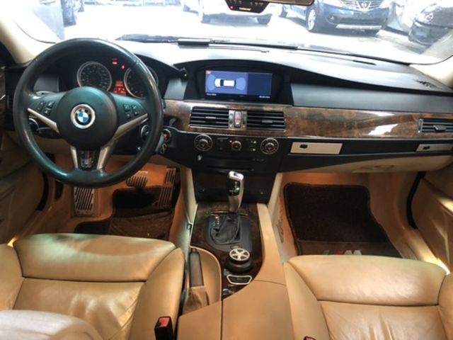 BMW寶馬 530I  第7張相片