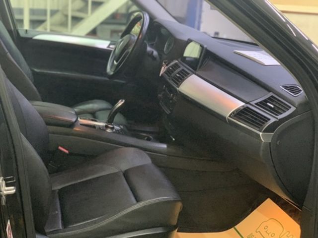 BMW寶馬 X5  第9張相片