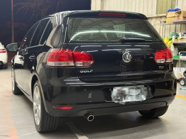 VOLKSWAGEN福斯 GOLF  第2張相片