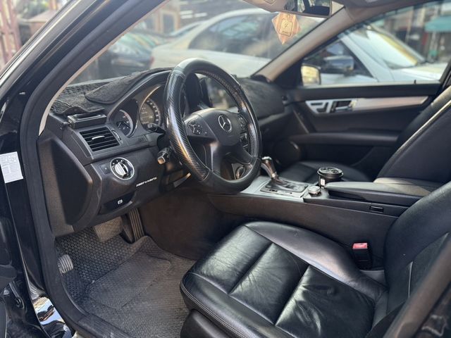 M-BENZ賓士 C300  第3張相片