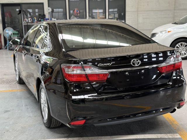 TOYOTA豐田 CAMRY  第2張相片