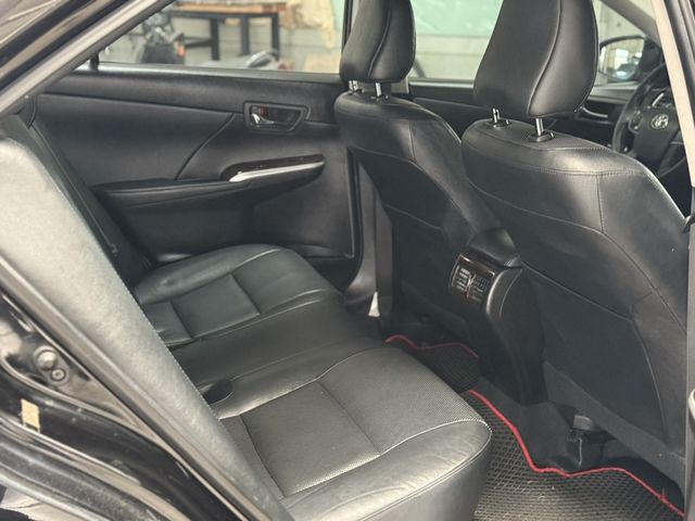 TOYOTA豐田 CAMRY  第7張相片
