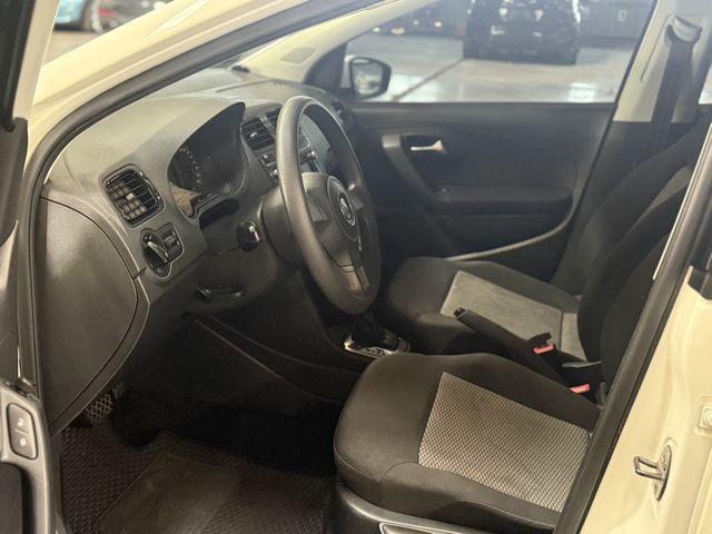 VOLKSWAGEN福斯 POLO  第5張相片