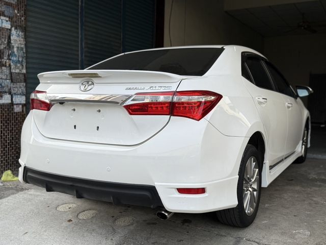 TOYOTA豐田 ALTIS  第4張相片