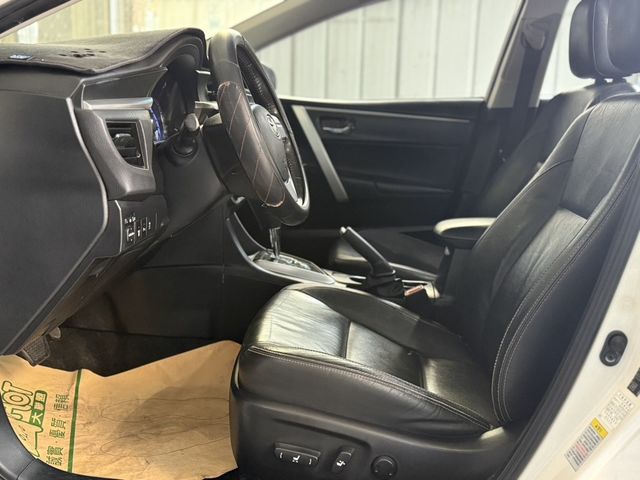 TOYOTA豐田 ALTIS  第6張相片
