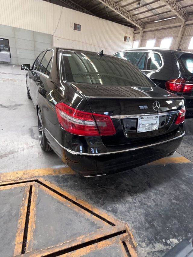 M-BENZ賓士 E250  第5張相片