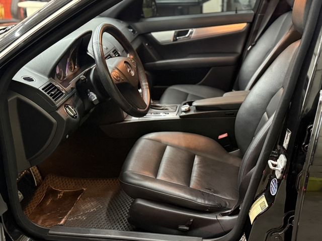 M-BENZ賓士 C300  第5張相片