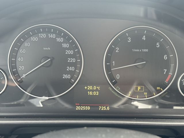BMW寶馬 523  第7張相片