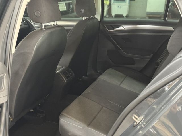VOLKSWAGEN福斯 GOLF  第11張相片