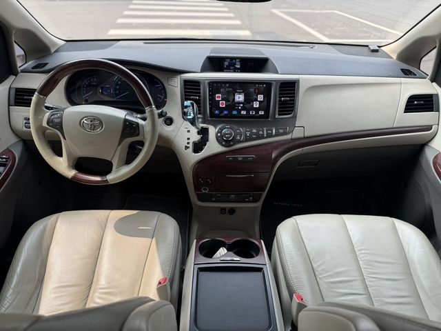 TOYOTA豐田 SIENNA  第10張相片