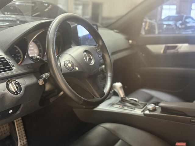 M-BENZ賓士 C300  第5張相片