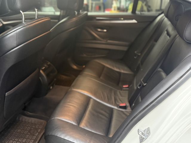 BMW寶馬 520I  第6張相片