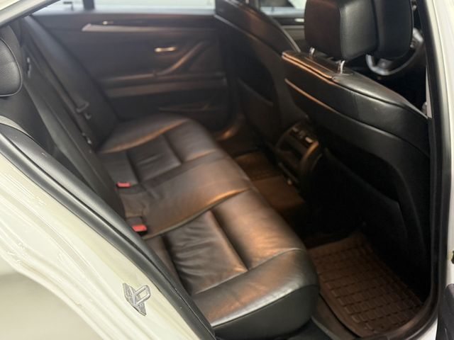 BMW寶馬 520I  第7張相片