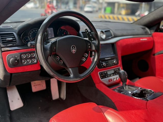 MASERATI瑪莎拉蒂 GRANTURISMO  第8張相片