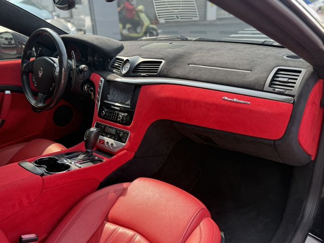 MASERATI瑪莎拉蒂 GRANTURISMO  第11張相片