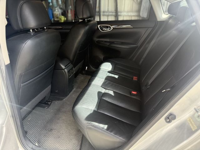 NISSAN日產 SENTRA  第6張相片