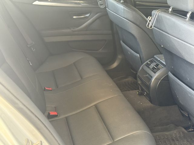 BMW寶馬 523I  第7張相片