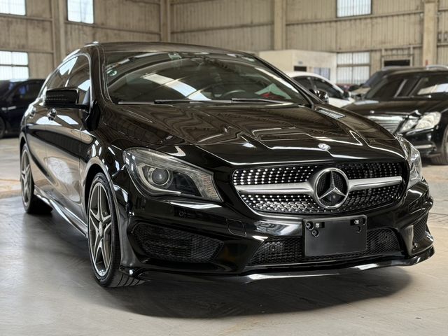 M-BENZ賓士 CLA250  第3張相片